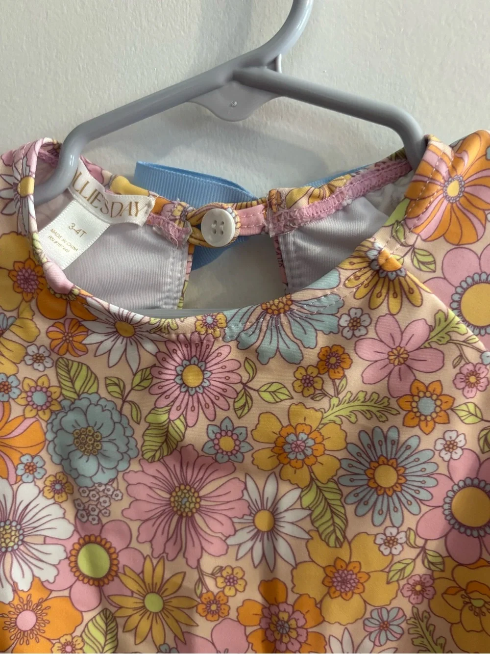 Ollie’s Day Floral Long Sleeve swimsuit size 3-4T